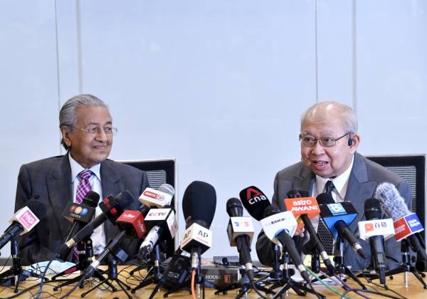 Ku Li yakin mampu tarik ahli parlimen BN tolak Belanjawan 2021 esok