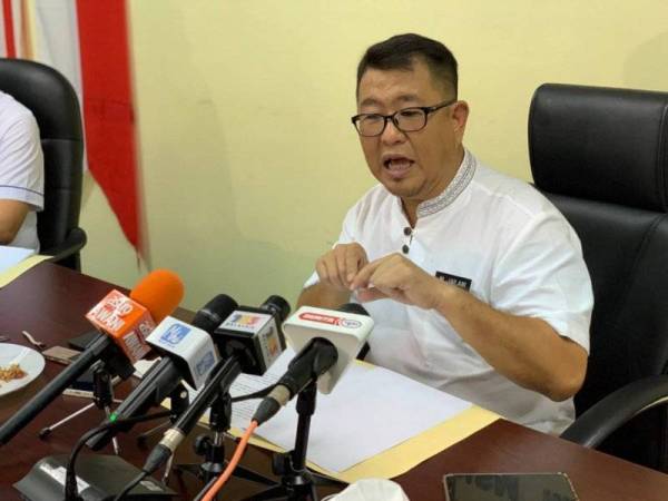 Pemain industri wajar diberi vaksin pada fasa kedua Pemain industri wajar diberi vaksin pada fasa kedua