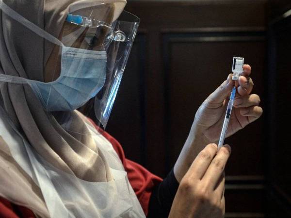 Hospital swasta bantu orang awam daftar vaksin Covid-19