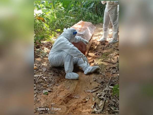 Berjalan kaki usung keranda 1km urus pengebumian mayat orang asli