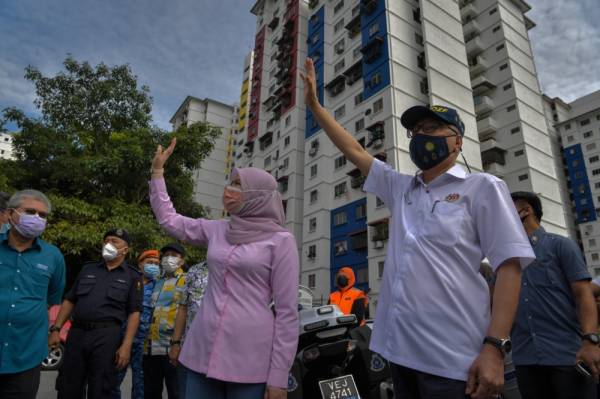 Peningkatan kes Covid-19 kerana saringan besar-besaran: TPM Peningkatan kes Covid-19 kerana saringan besar-besaran: TPM
