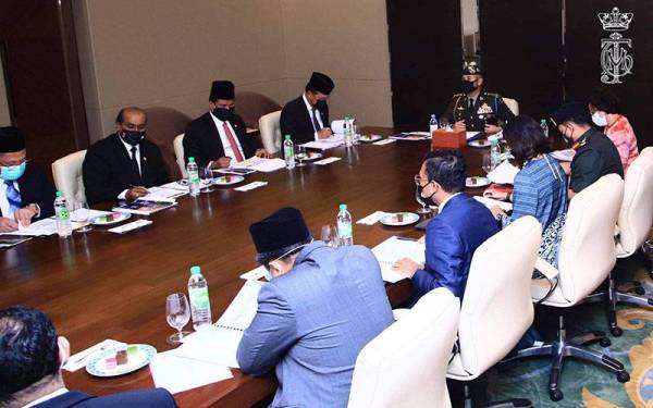 TMJ adakan mesyuarat pertama jawatankuasa khas Covid-19 di Johor TMJ adakan mesyuarat pertama jawatankuasa khas Covid-19 di Johor