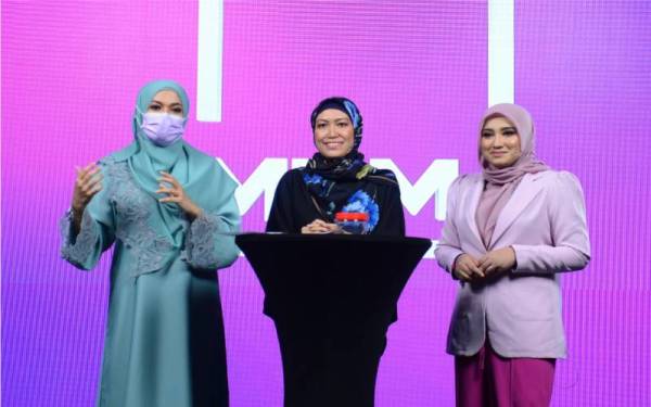 'Ukur baju di badan sendiri ketika berbelanja' 'Ukur baju di badan sendiri ketika berbelanja'