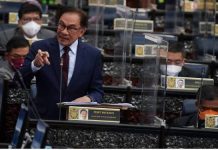 Bajet 2022: Anwar desak MoF siasat penglibatan judi orang Islam