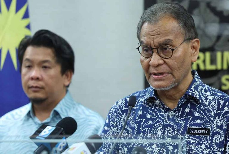 Covid-19: 14 kes dikesan libat mangsa banjir di PPS dua negeri